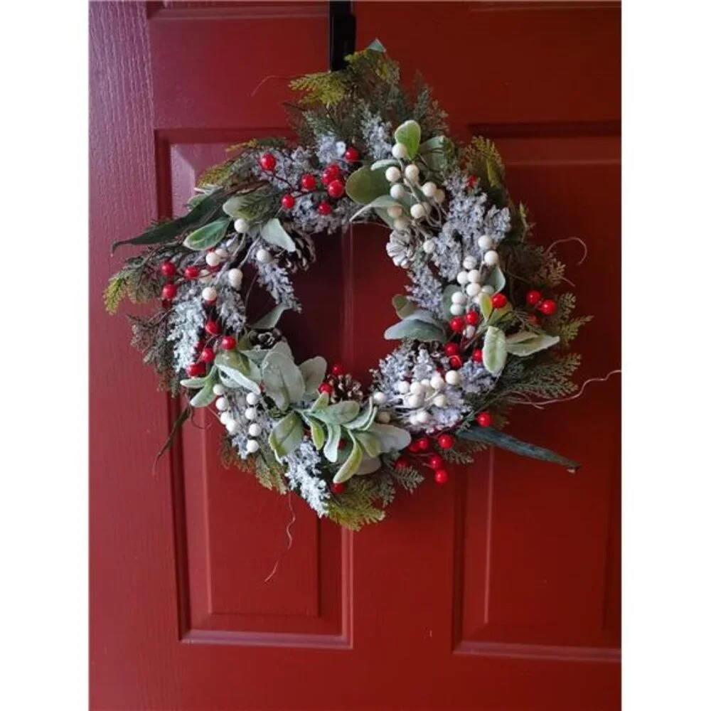 22 Inch Christmas Wreaths for Front Door, Christmas Wreath with Pinecone